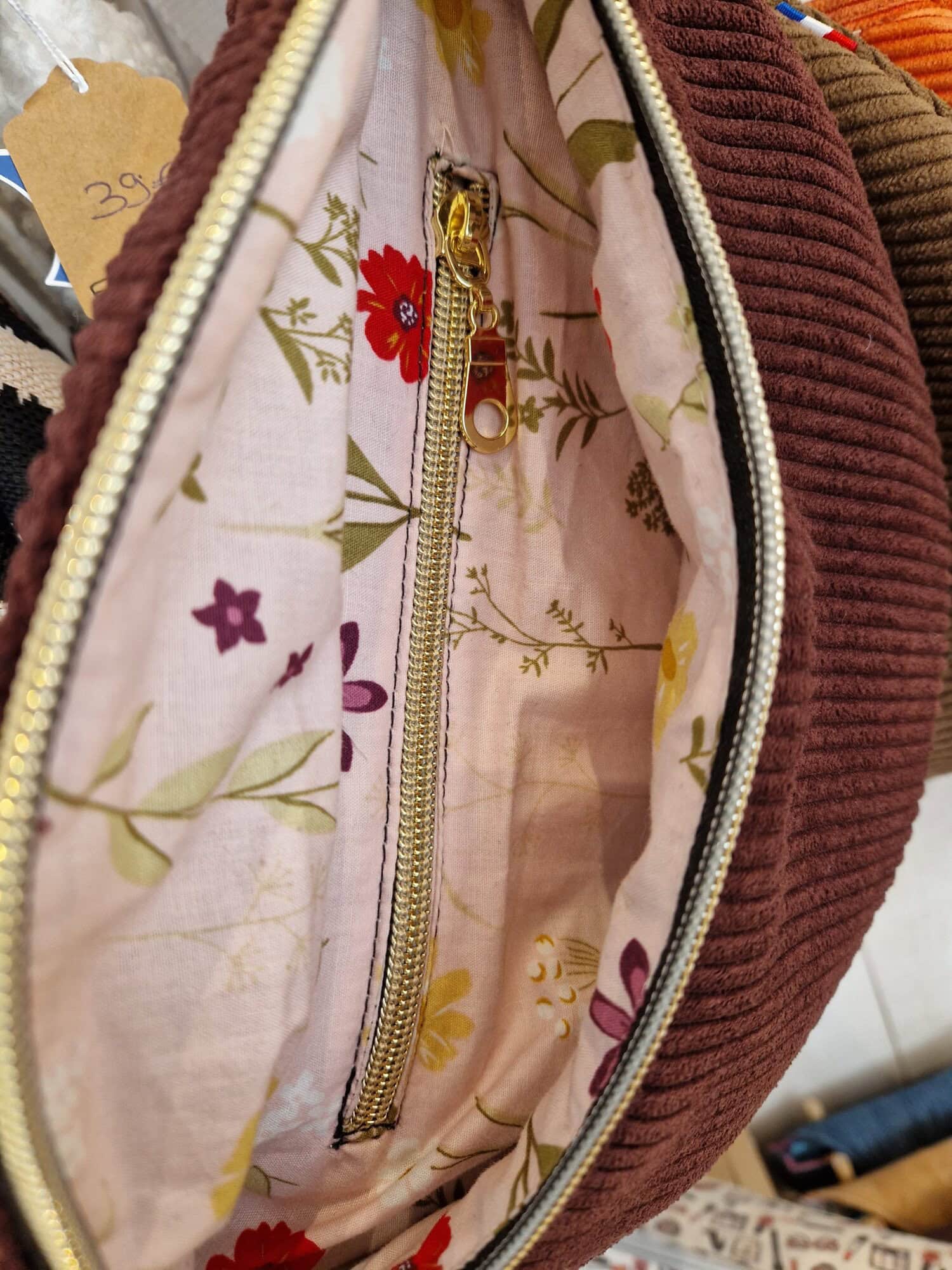 Sac banane en velours TS (nouvelle collection) – Image 2
