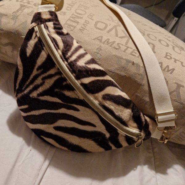 sac banane imprimé savane zèbre marron et crème TS