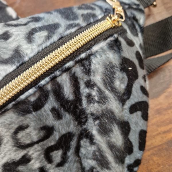 sac banane imprimé savane léopard noir et blanc TM