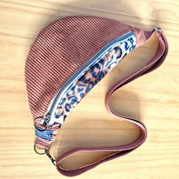 sac banane en velours côtelé marron TS  (nouvelle collection)