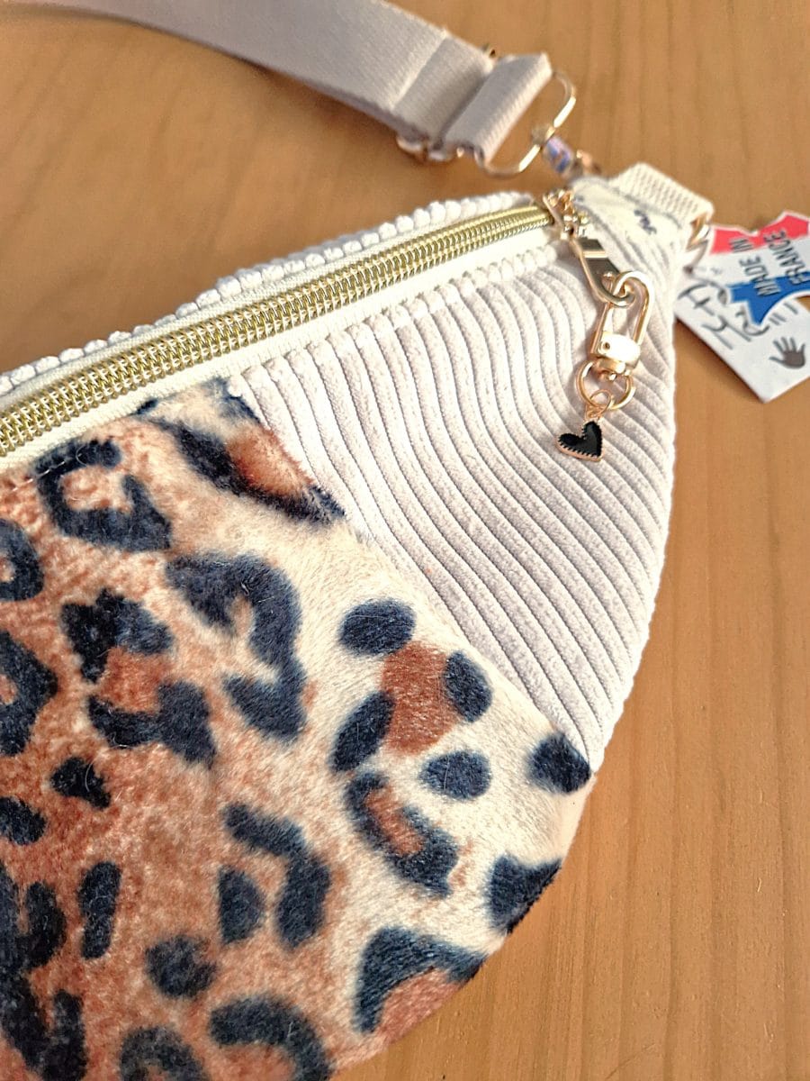 sac banane en velours côtelé écru et velours panthère TS  (nouvelle collection) – Image 3