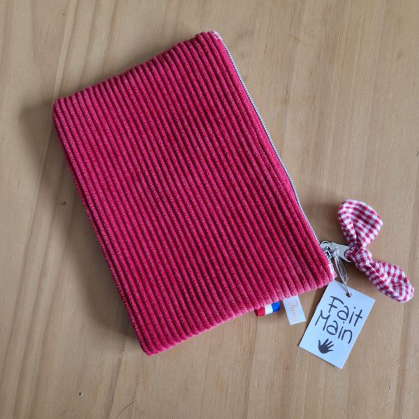 Trousse plate en velours côtelé rouge (nouvelle collection)