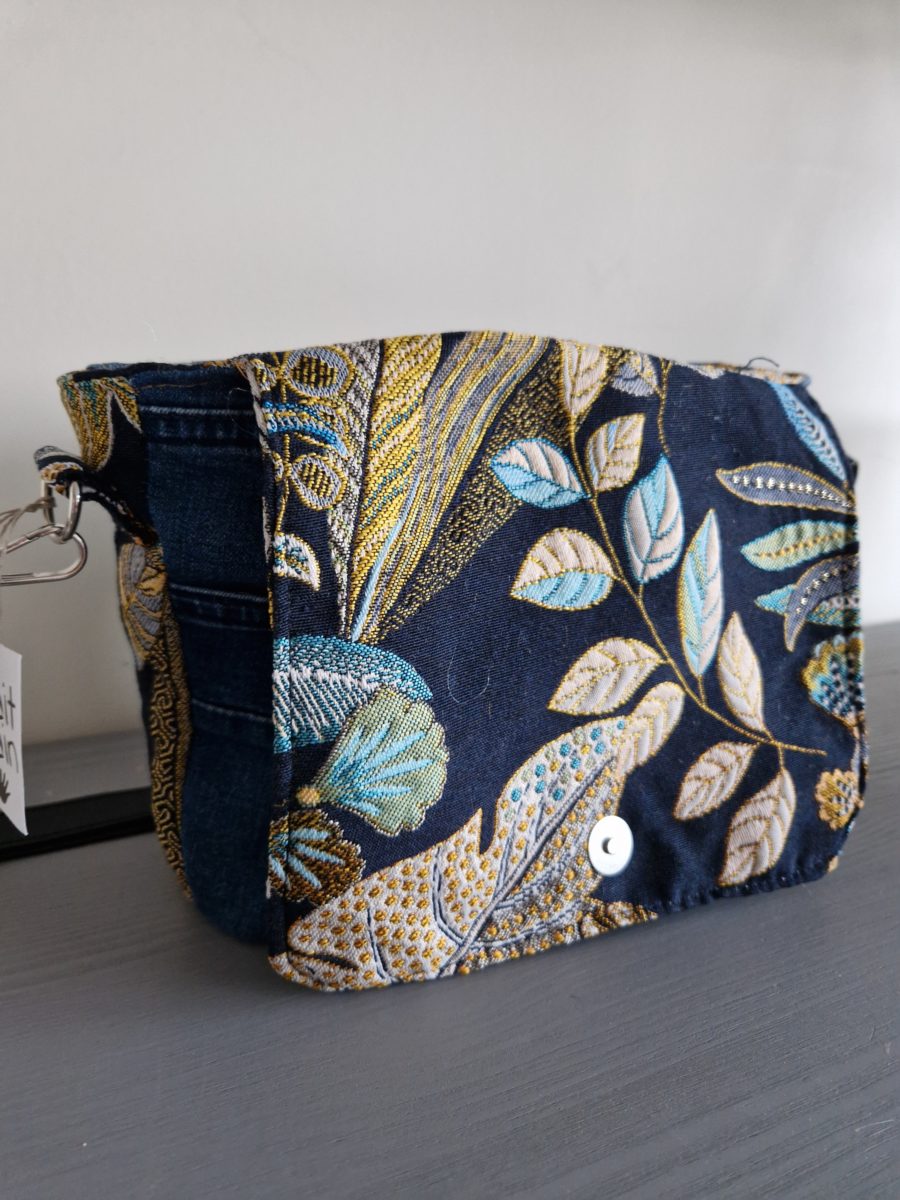 Sac à main en jean upcyclé et Jacquard Français – Image 4