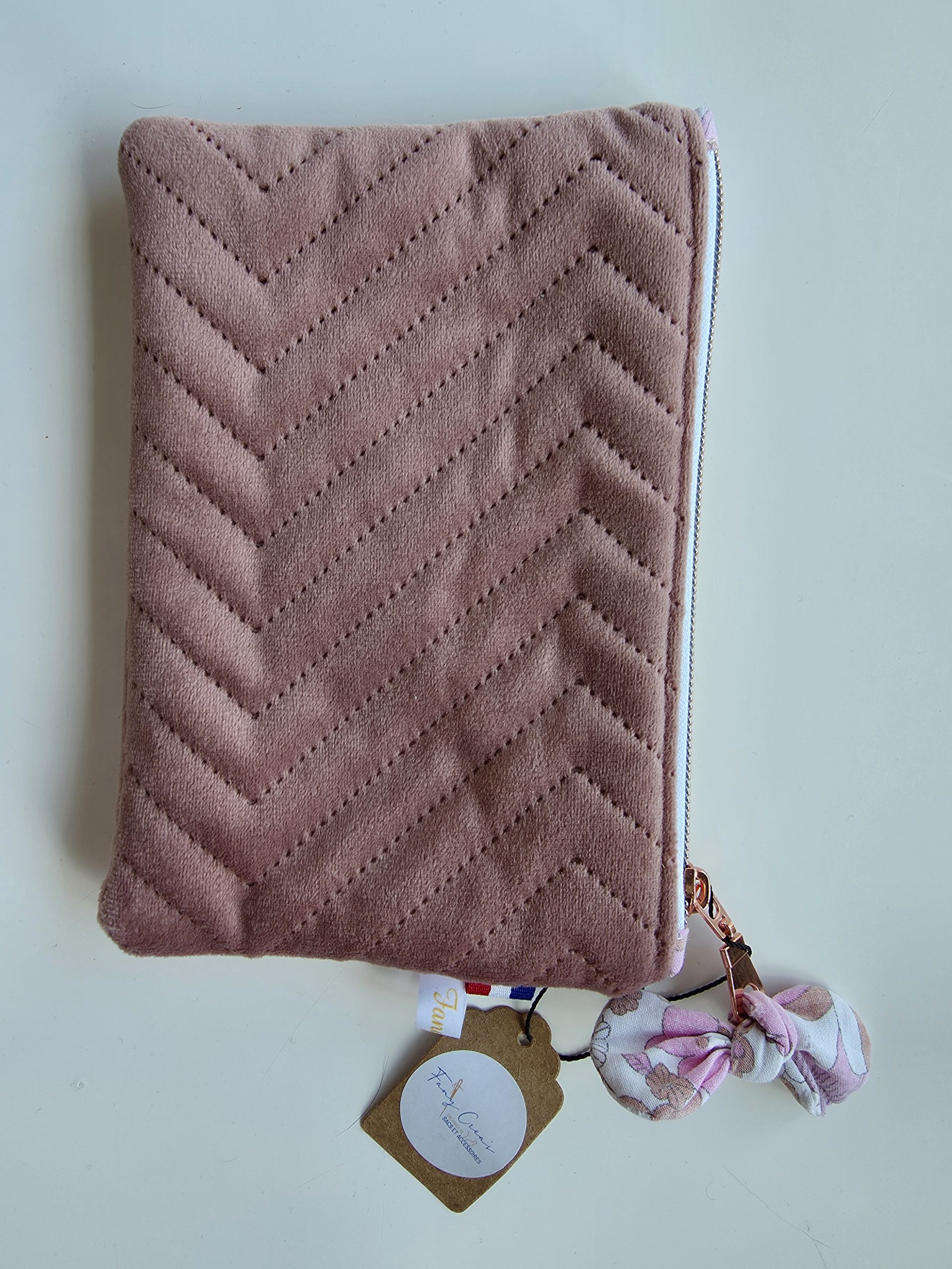 Trousse plate en velours côtelé ( divers coloris) – Image 4