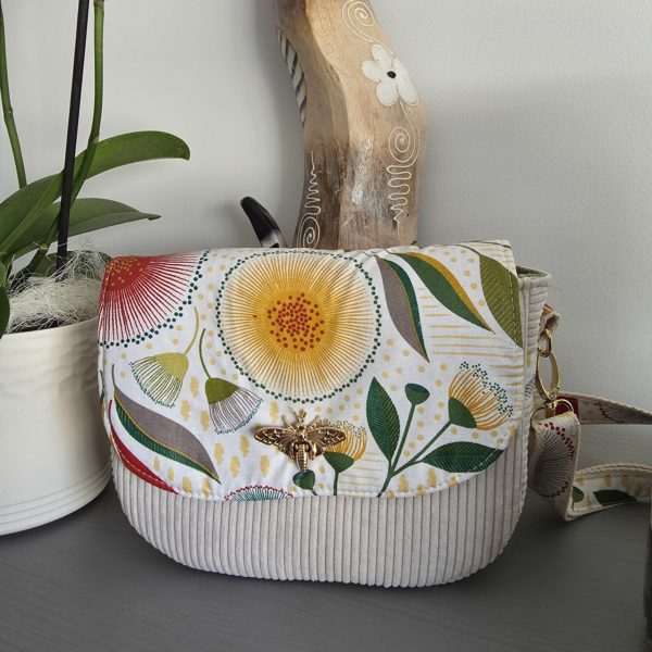 Sac Nola- mini besace en velours écru et tissu enduit fleuri