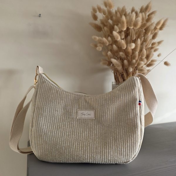 Sac demi-lune Luna en velours côtelé beige reflet doré– Collection Douce Audace